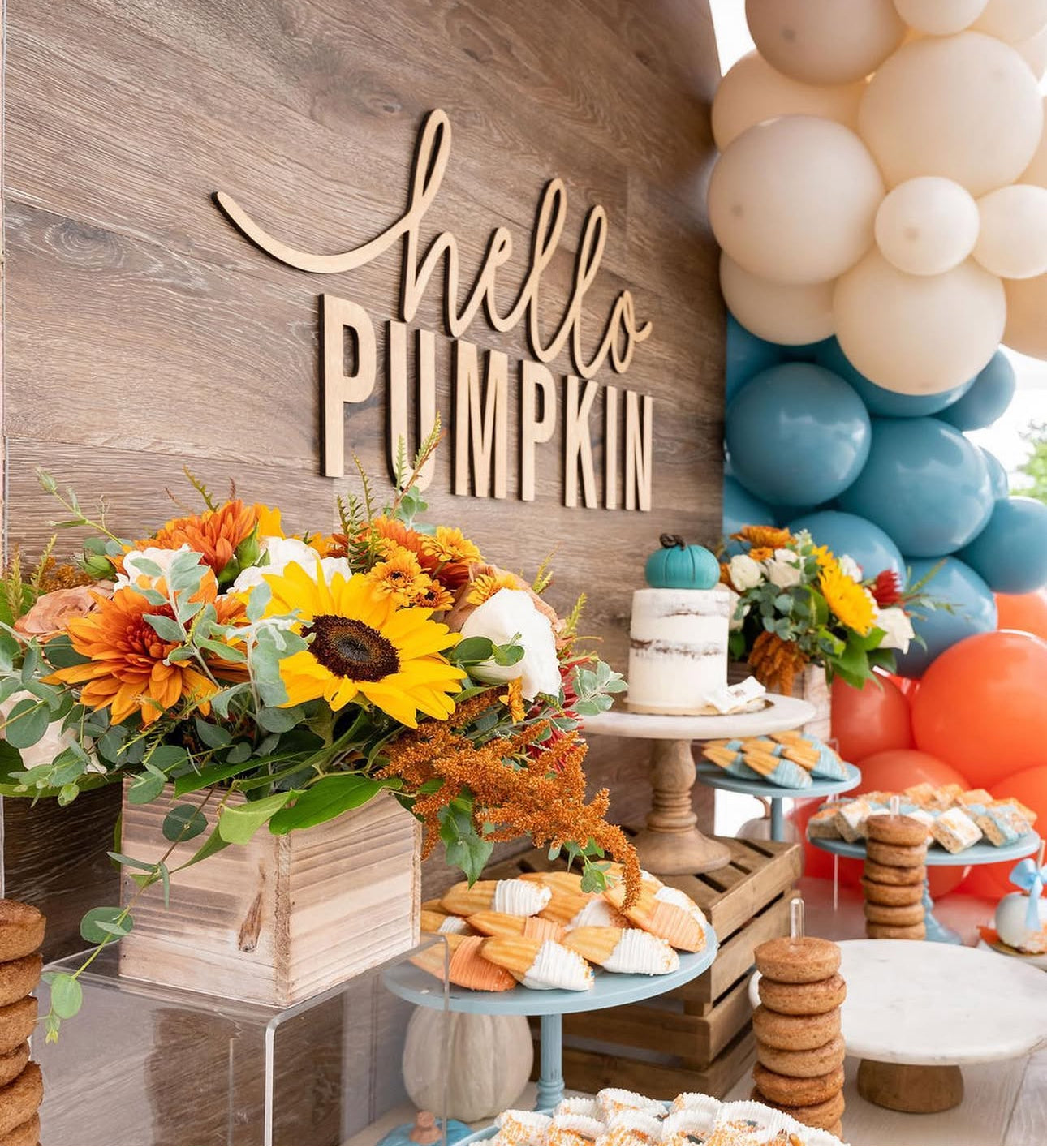 Hello Pumpkin Fall Birthday Signage