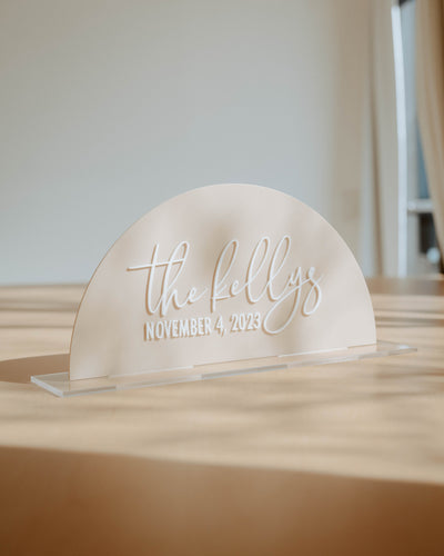 Last Name Sign - Half Circle with Base