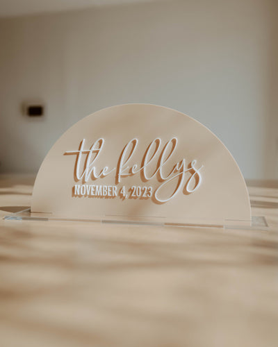 Last Name Sign - Half Circle with Base